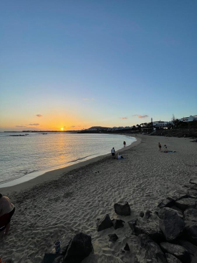 Izaro Apartamento Atico De Lujo Cerca De Playa Dorada Playa Blanca  Buitenkant foto