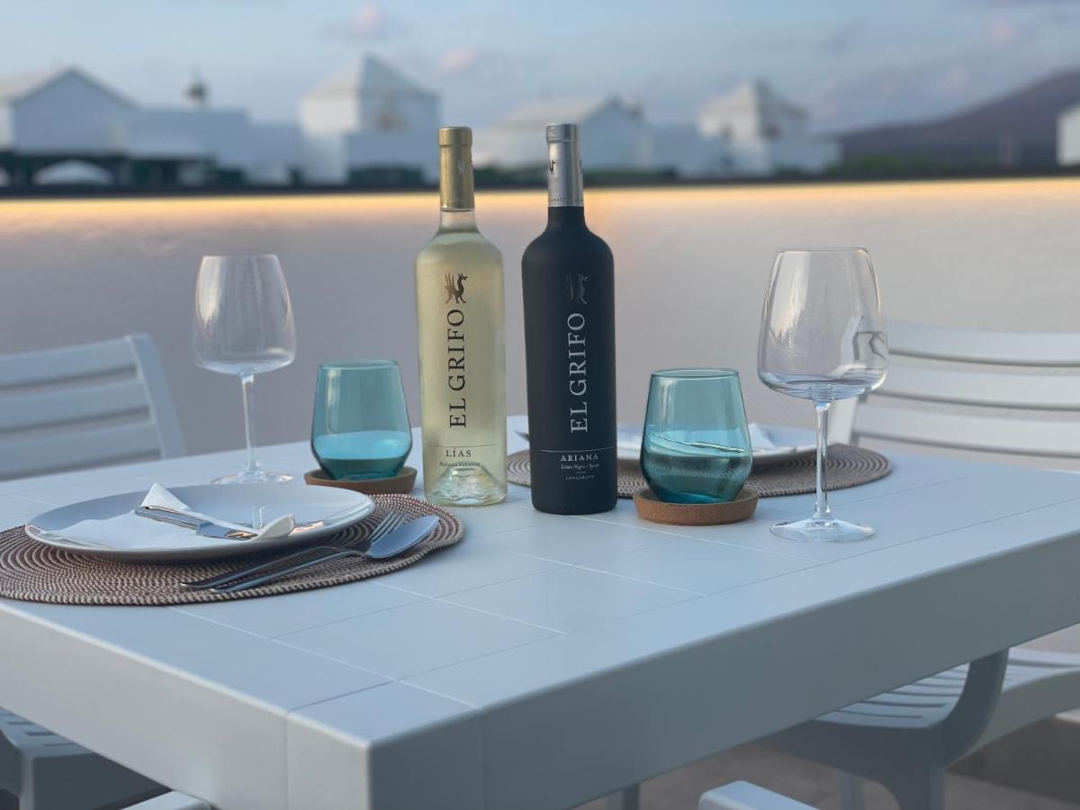 Izaro Apartamento Atico De Lujo Cerca De Playa Dorada Playa Blanca  Buitenkant foto