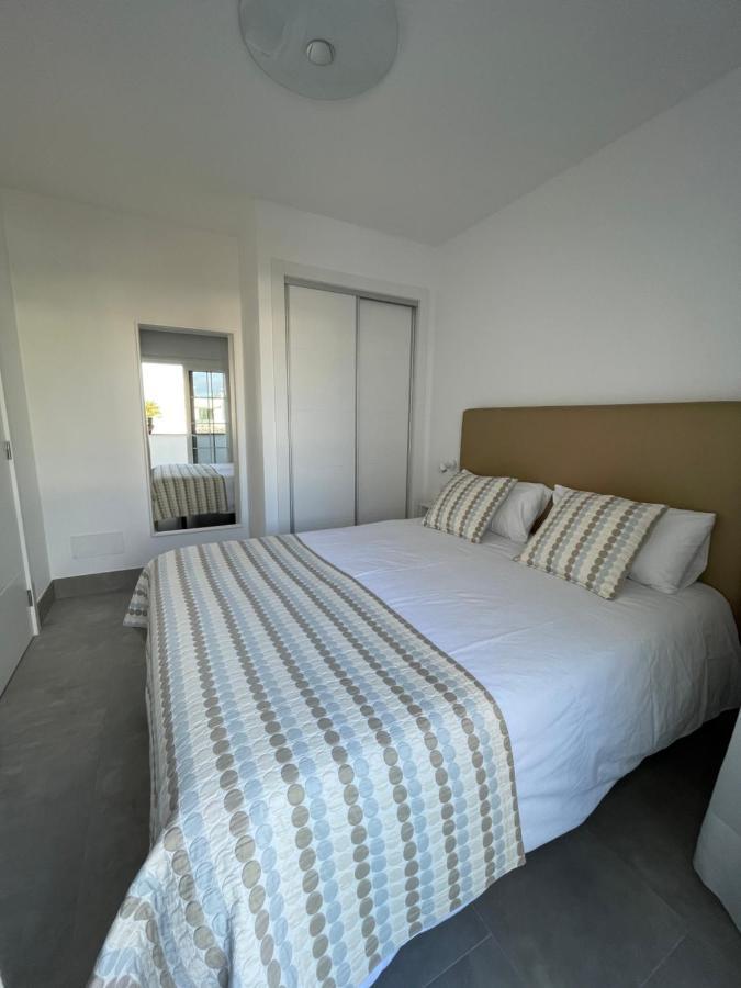 Izaro Apartamento Atico De Lujo Cerca De Playa Dorada Playa Blanca  Buitenkant foto