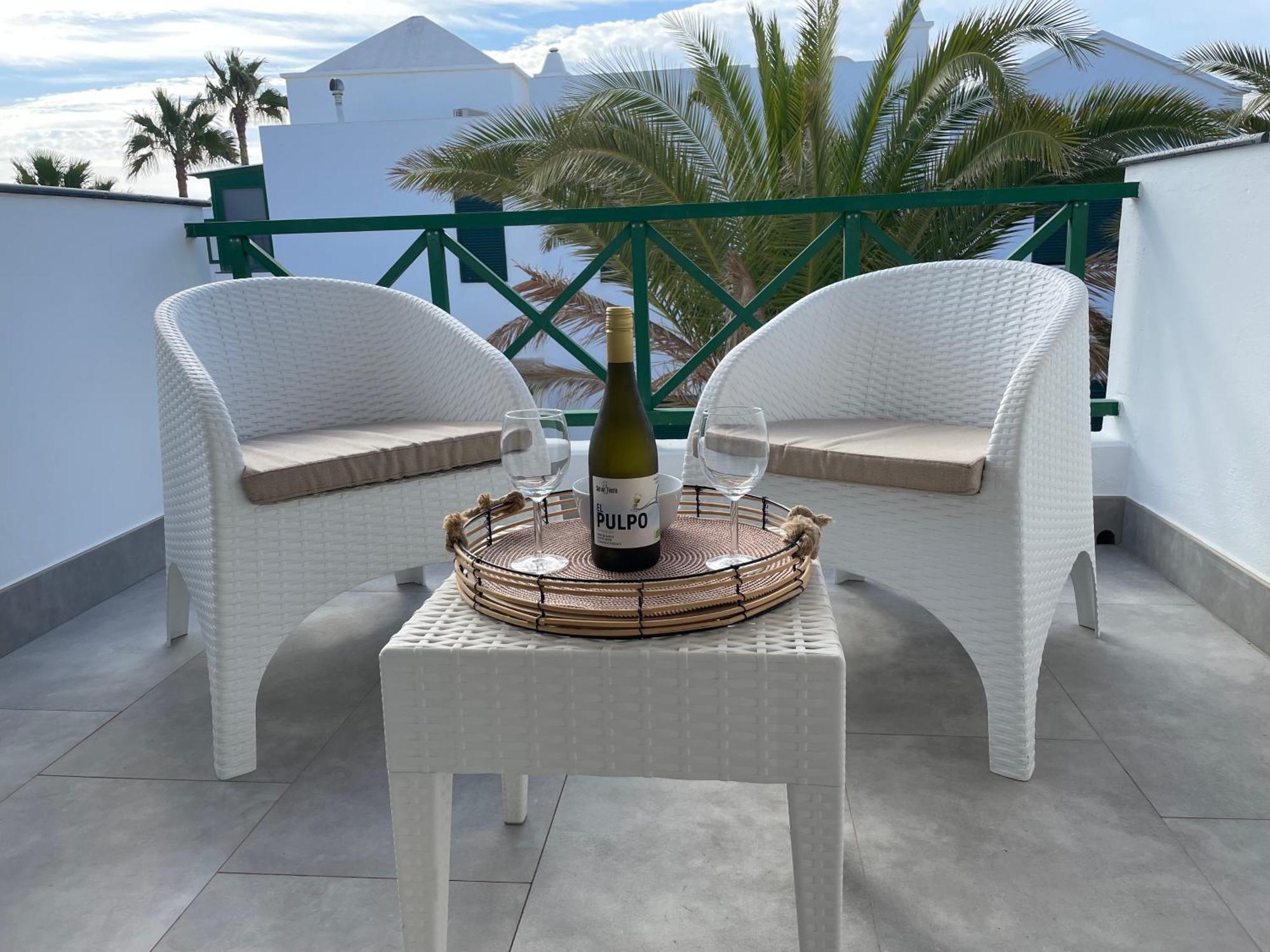 Izaro Apartamento Atico De Lujo Cerca De Playa Dorada Playa Blanca  Buitenkant foto